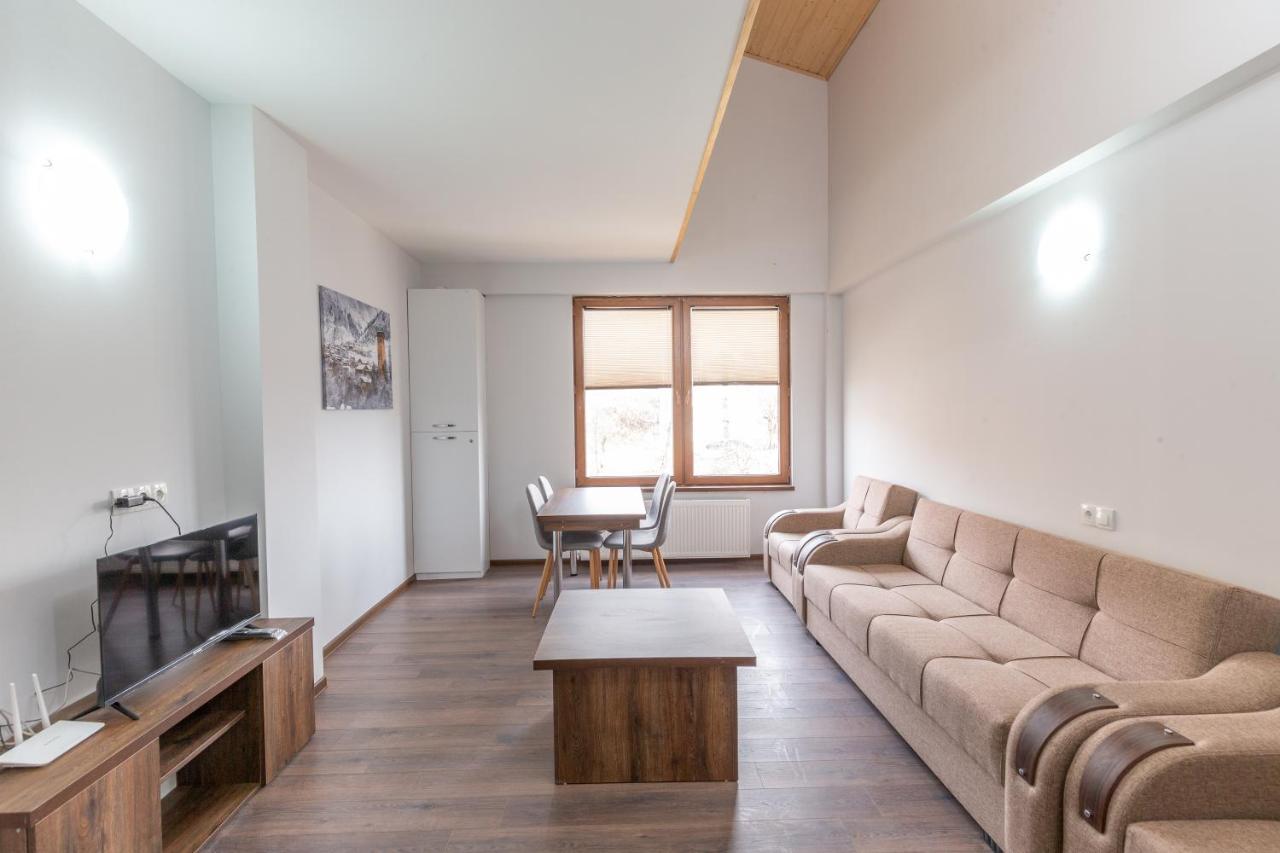 Pine Chalets By Ka Group Гудаури Екстериор снимка